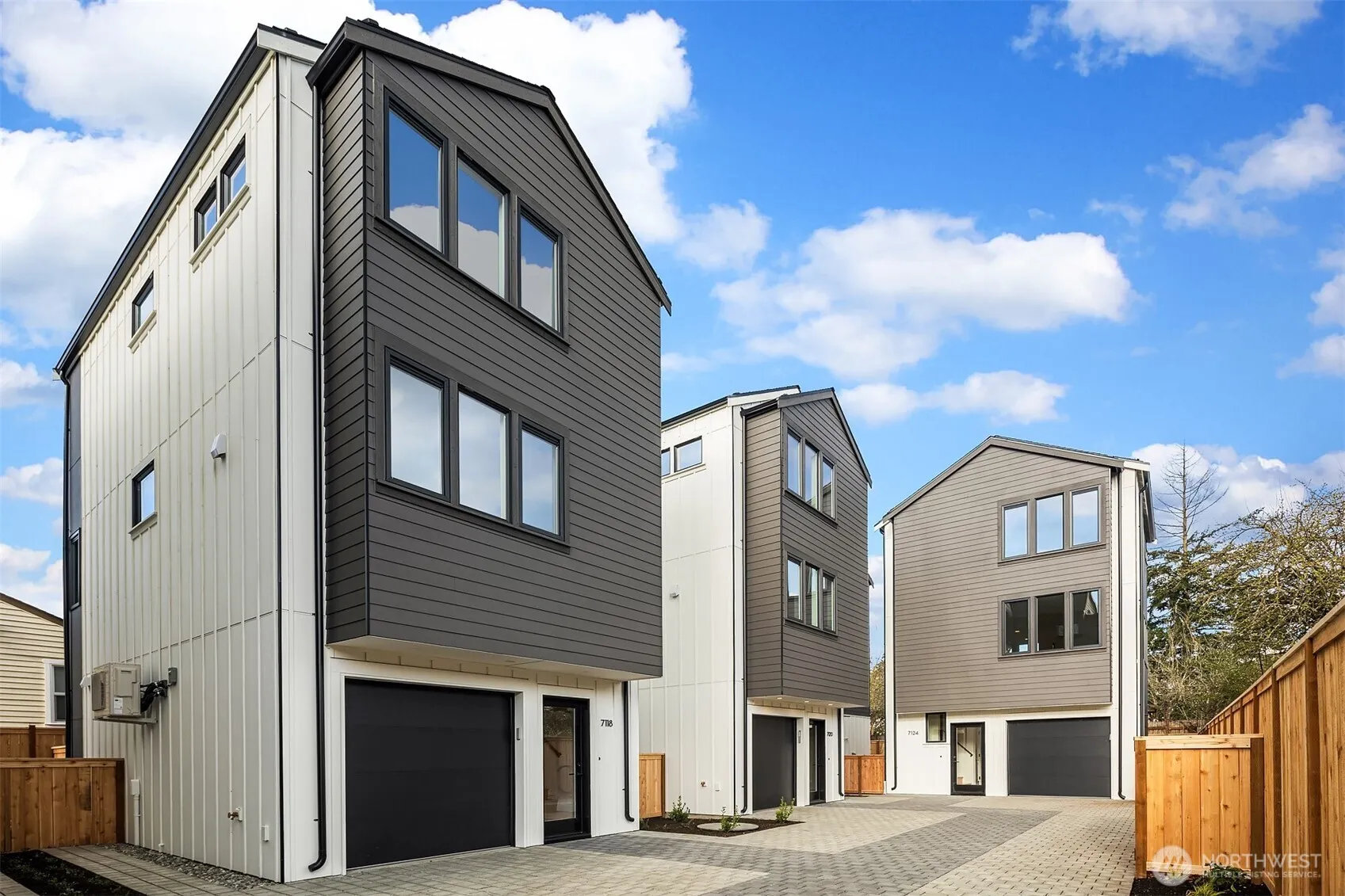 Property photo for 7118 44th Avenue S, Seattle