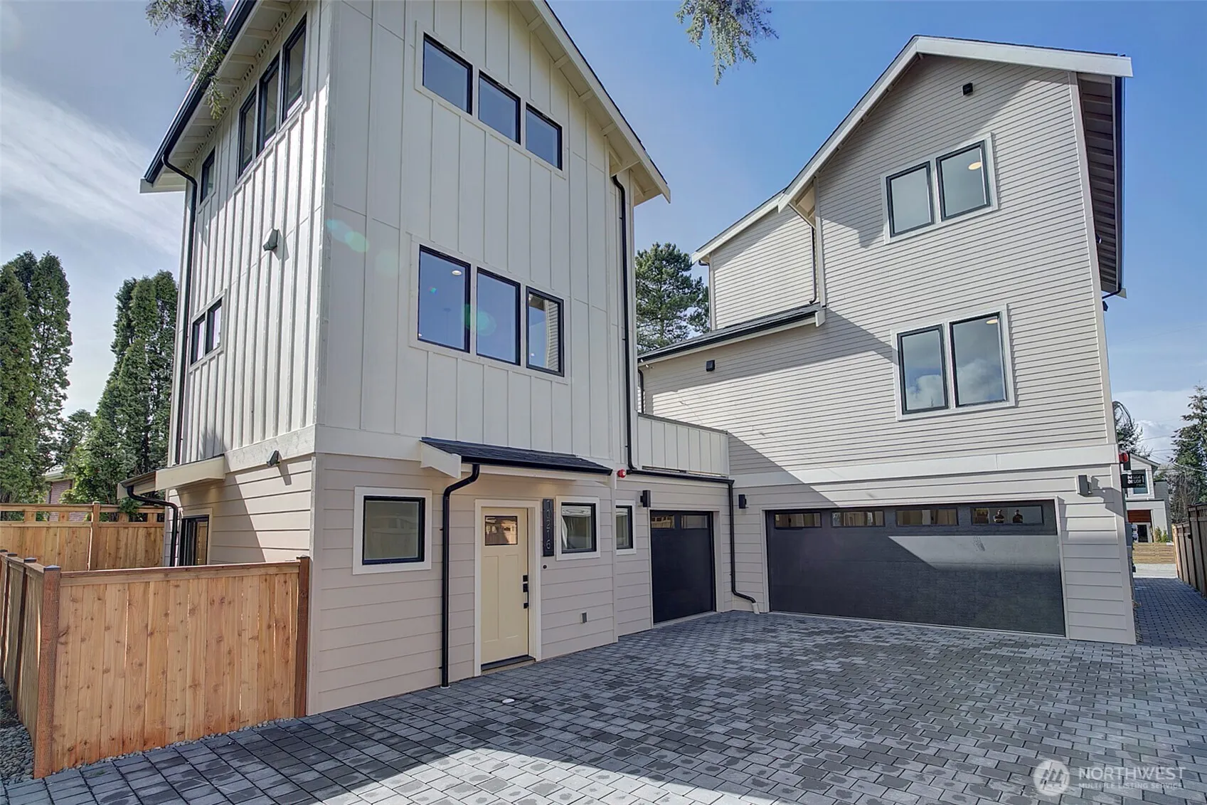 Property photo for 10216 40th Avenue Sw, Seattle