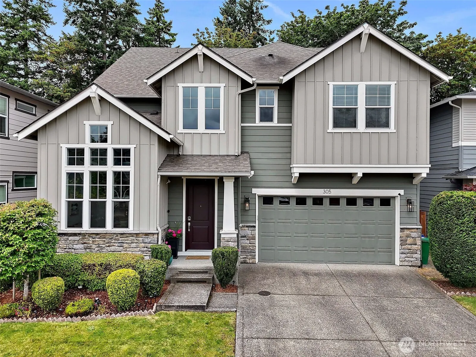 Property photo for 305 Field Place Se, Renton