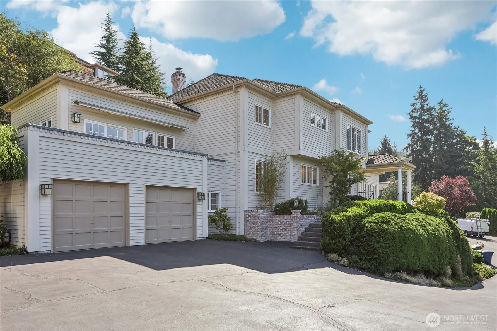 Property photo for 13810 Se 51st Place, Bellevue photo 4
