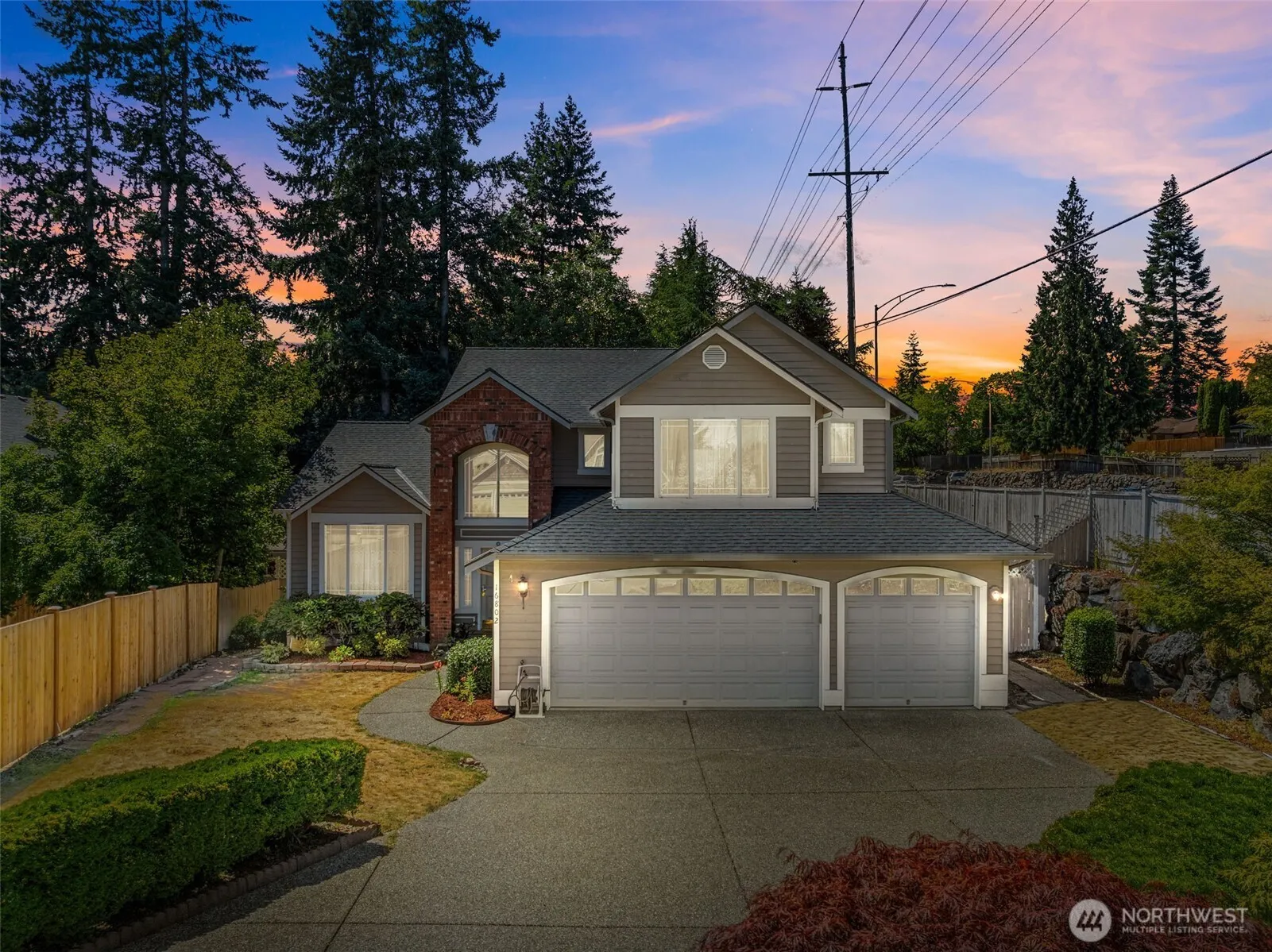 Property photo for 16802 55th Place W, Lynnwood photo 2