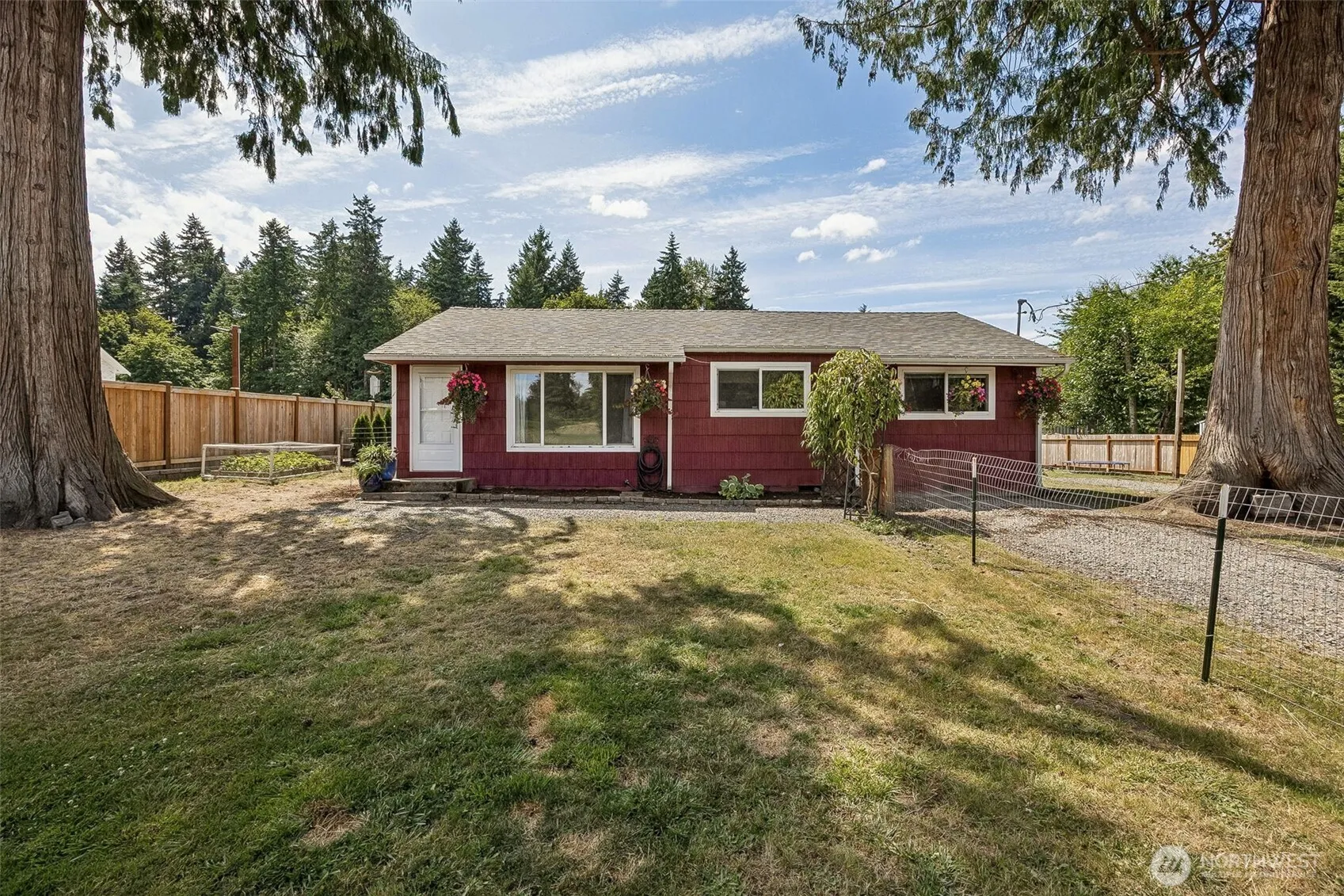 Property photo for 12204 Woodland Avenue E, Puyallup photo 2