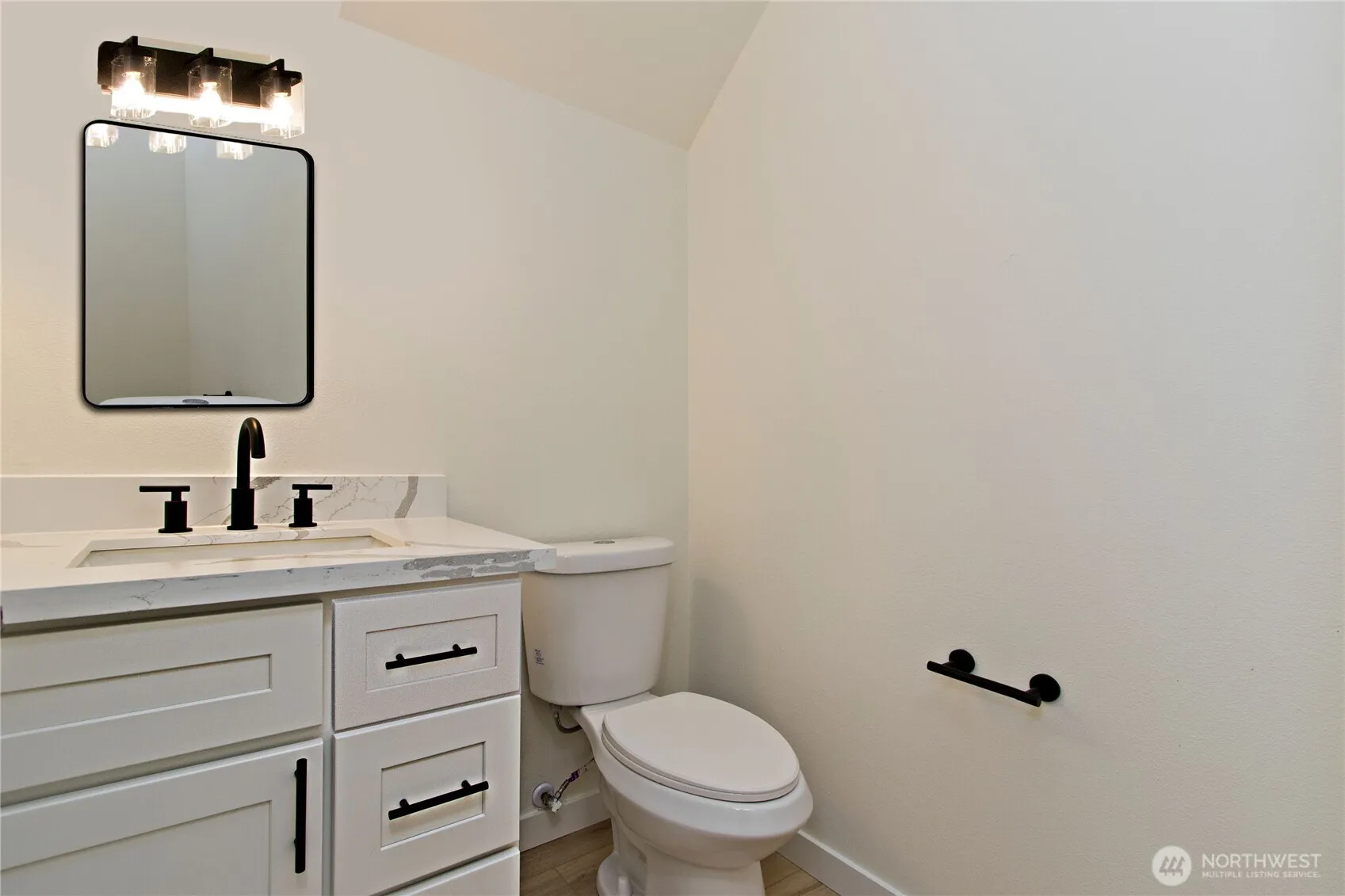 Property photo for 16119 Camden Drive E, Puyallup photo 5
