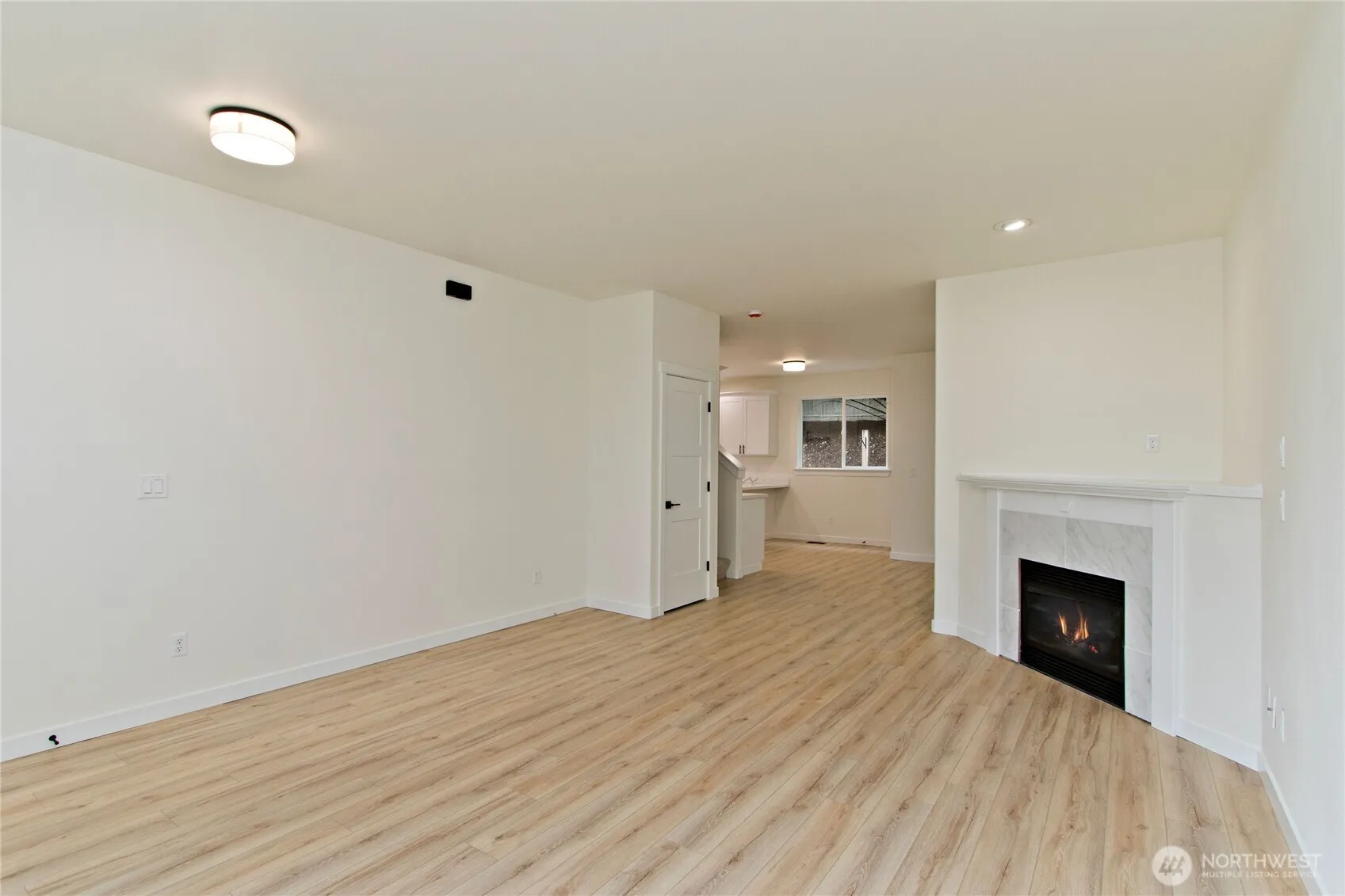 Property photo for 16119 Camden Drive E, Puyallup photo 4
