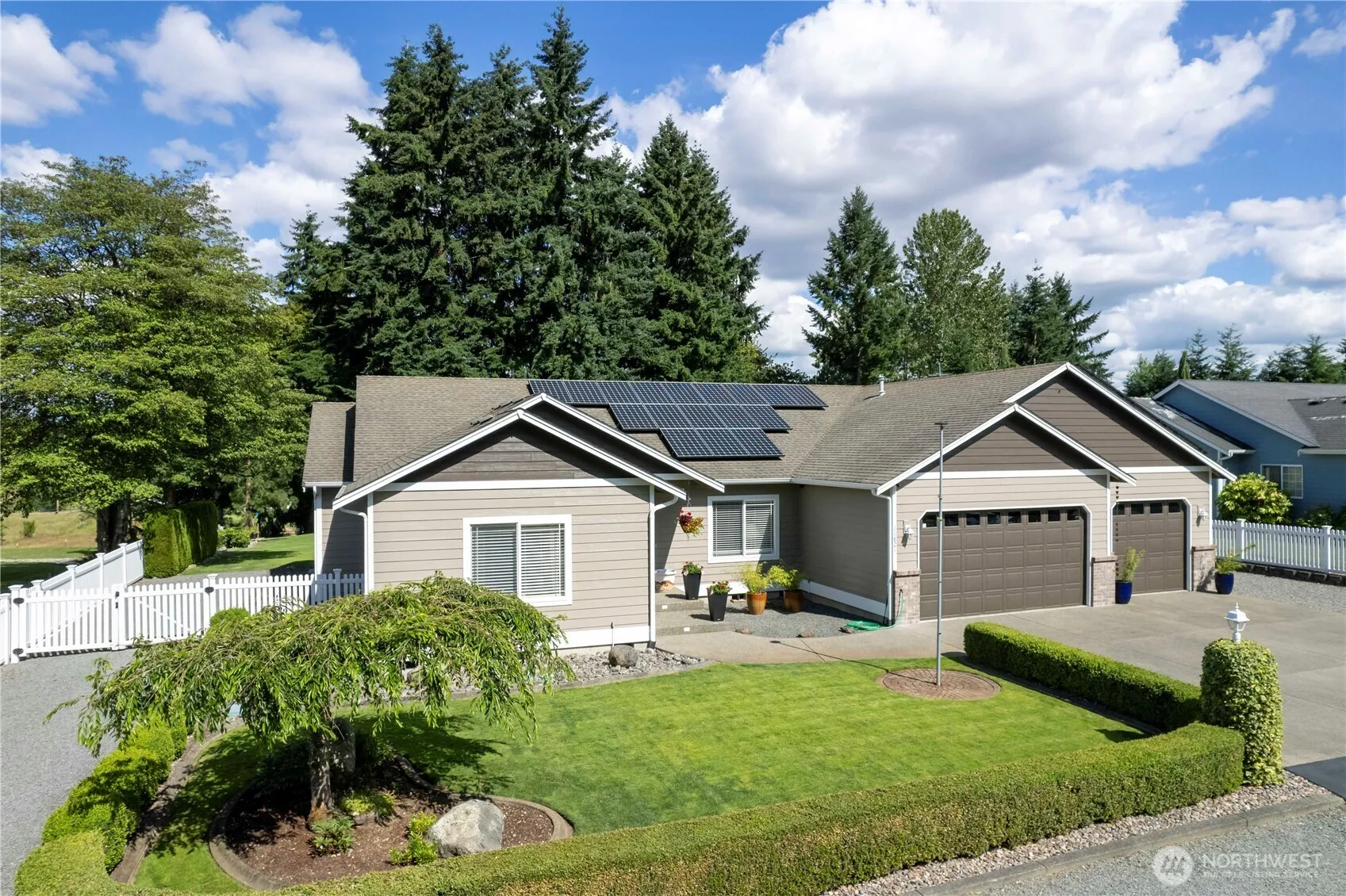 Property photo for 11821 67th Avenue E, Puyallup photo 2