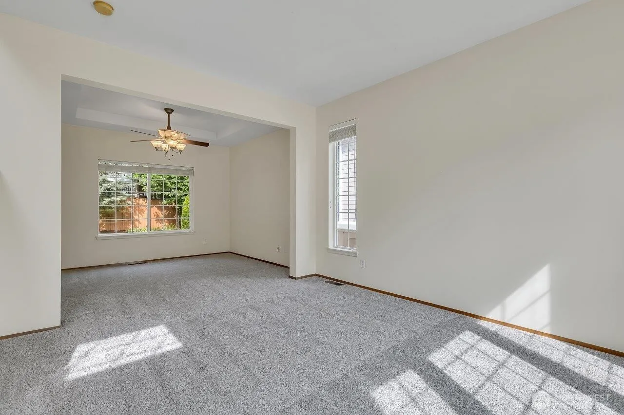 Property photo for 5131 Olive Avenue Se, Auburn photo 5
