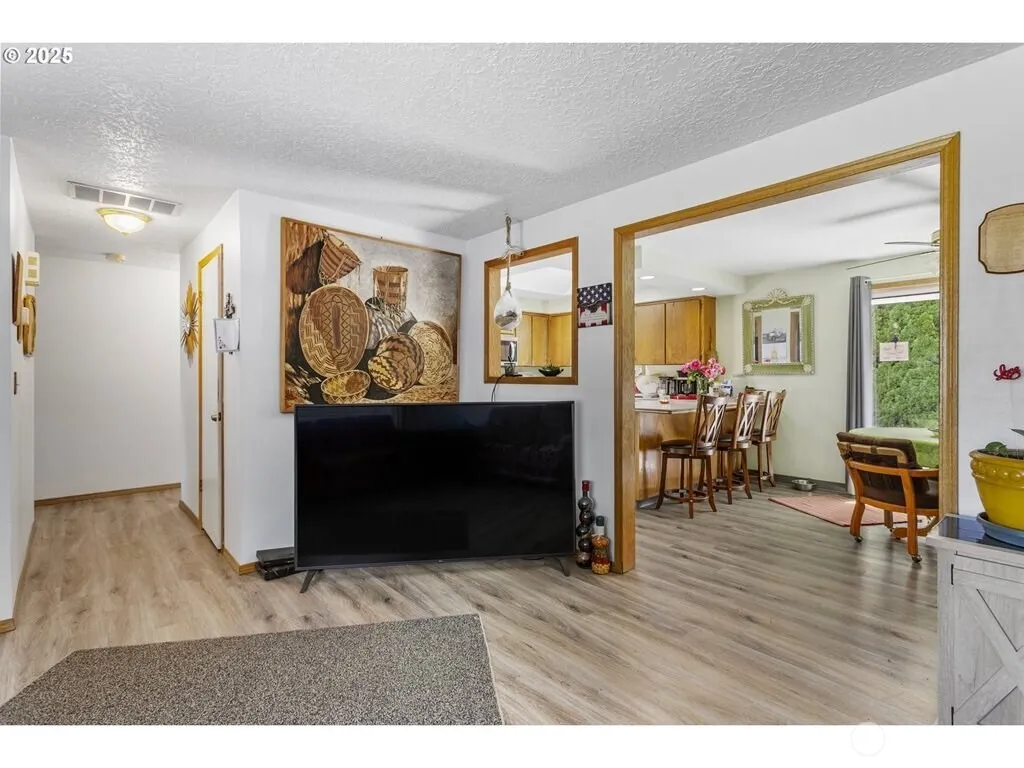 Property photo for 2802 Nw 100th Street, Vancouver photo 3
