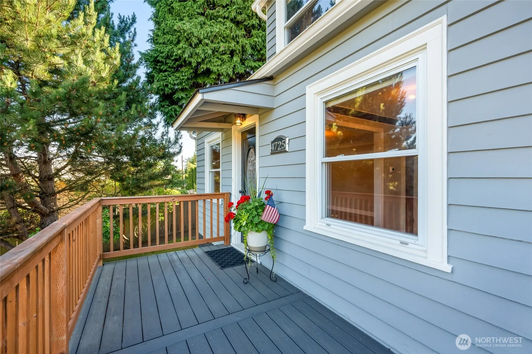 Property photo for 4725 Glenwood Avenue, Everett photo 4
