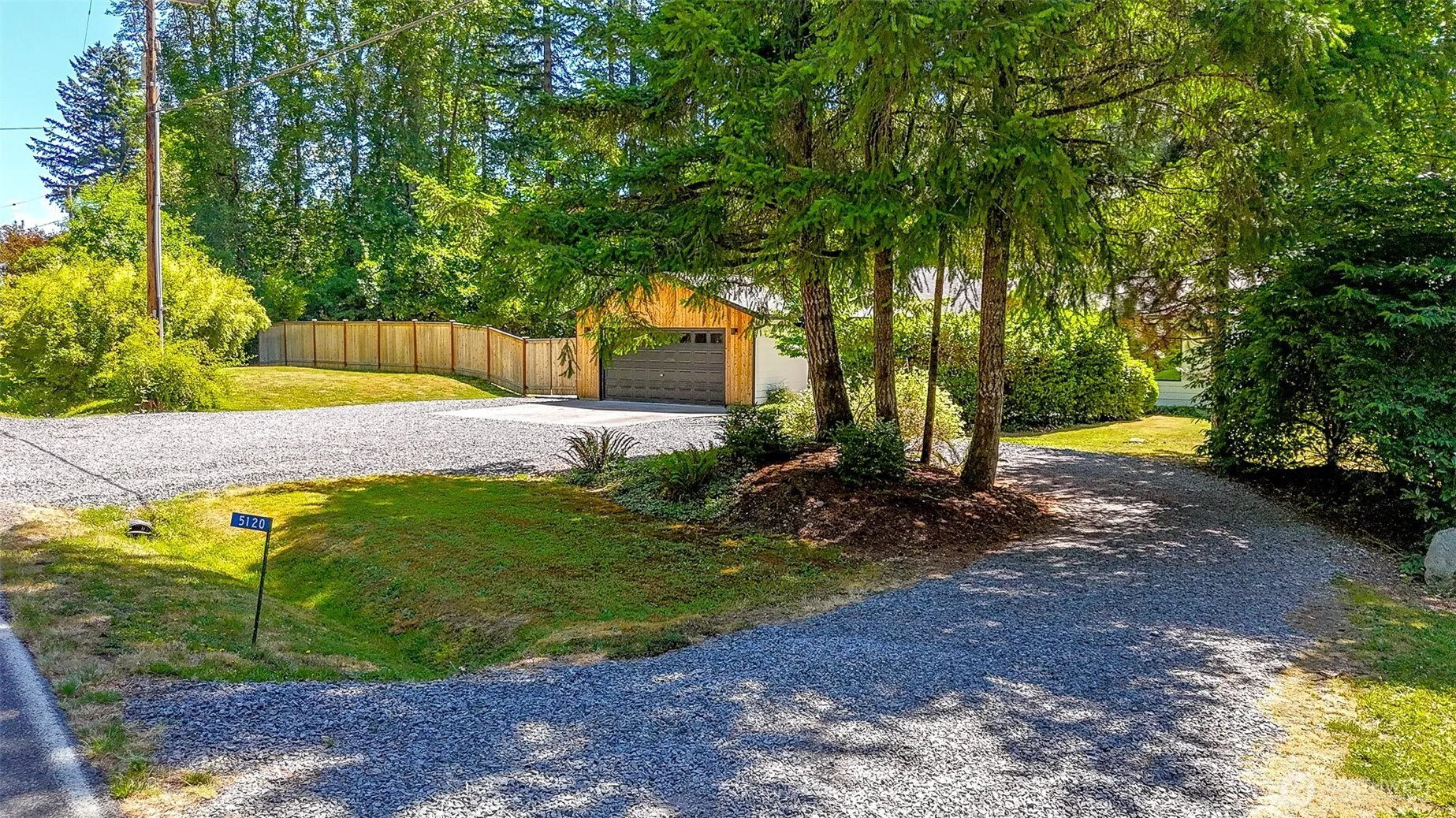 Property photo for 5120 Puget Road Ne, Olympia photo 2