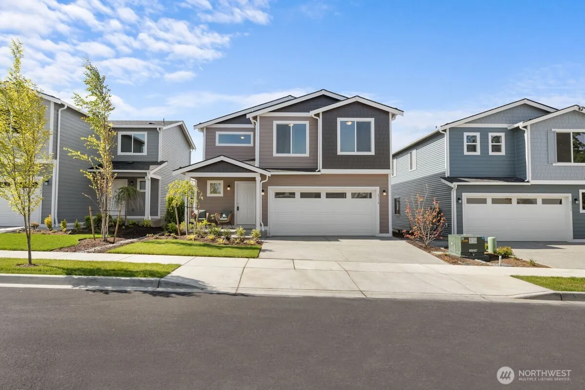 Property photo for 8334 32nd Place Ne, Marysville photo 3