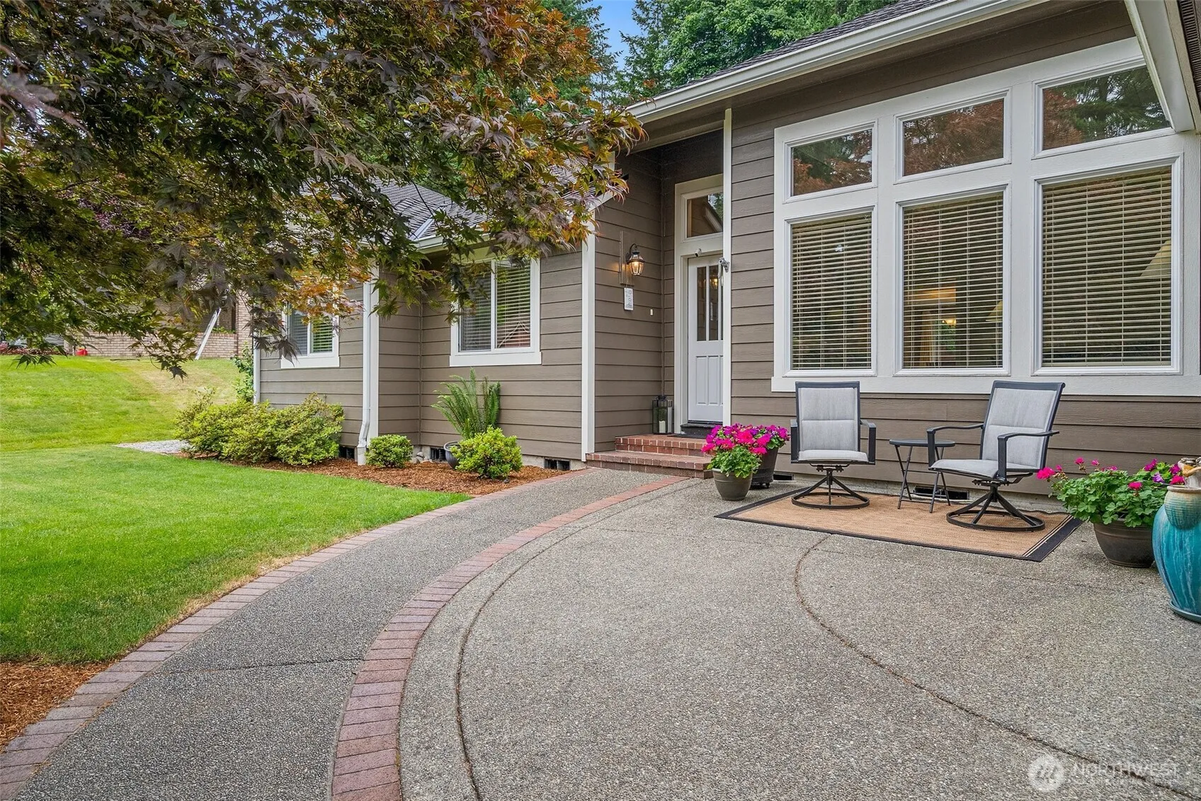 Property photo for 5646 Mclane Creek Court Sw, Olympia photo 2