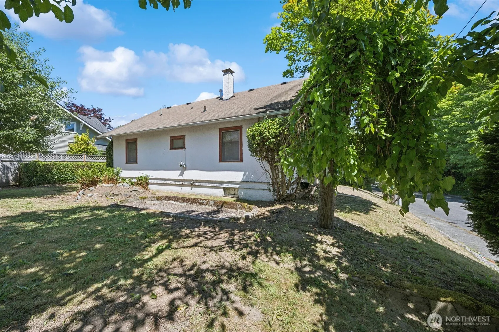 Property photo for 1102 Harrison Avenue Nw, Olympia photo 4