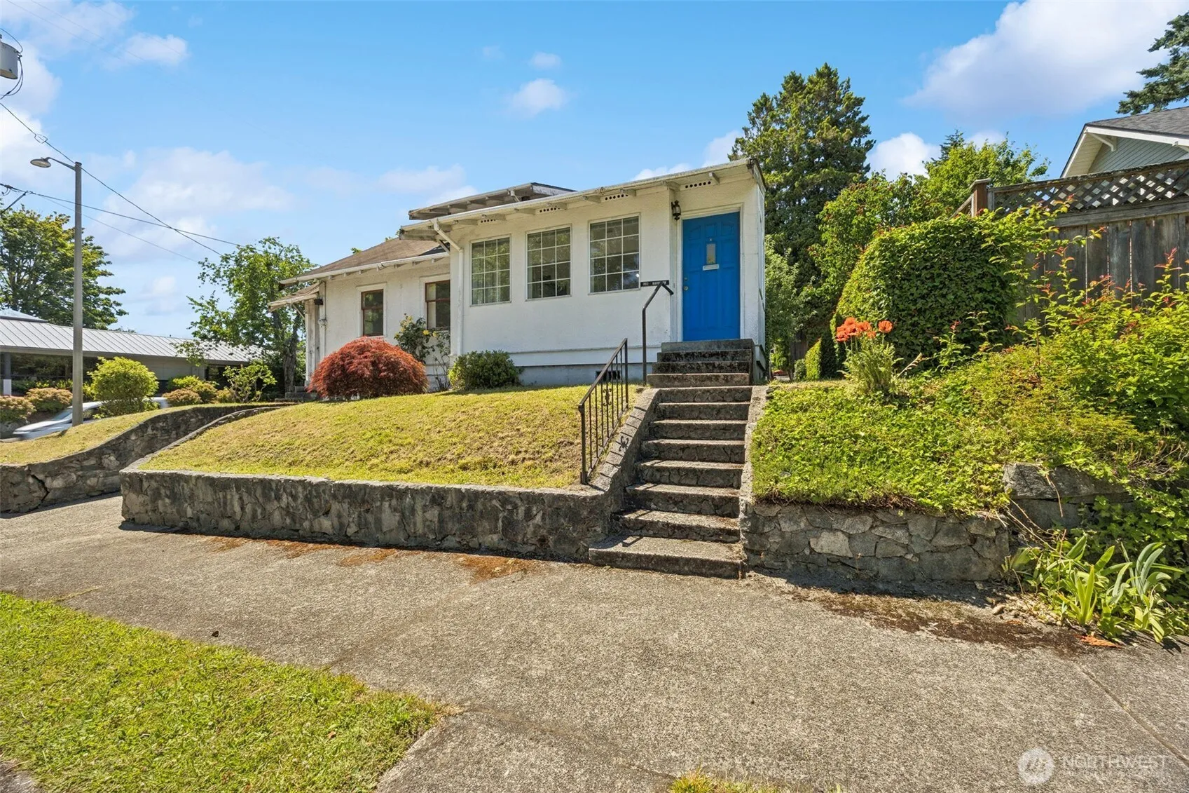 Property photo for 1102 Harrison Avenue Nw, Olympia photo 2