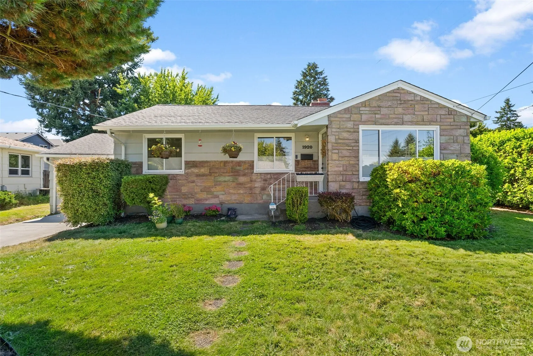 Property photo for 1920 N Ferdinand Street, Tacoma