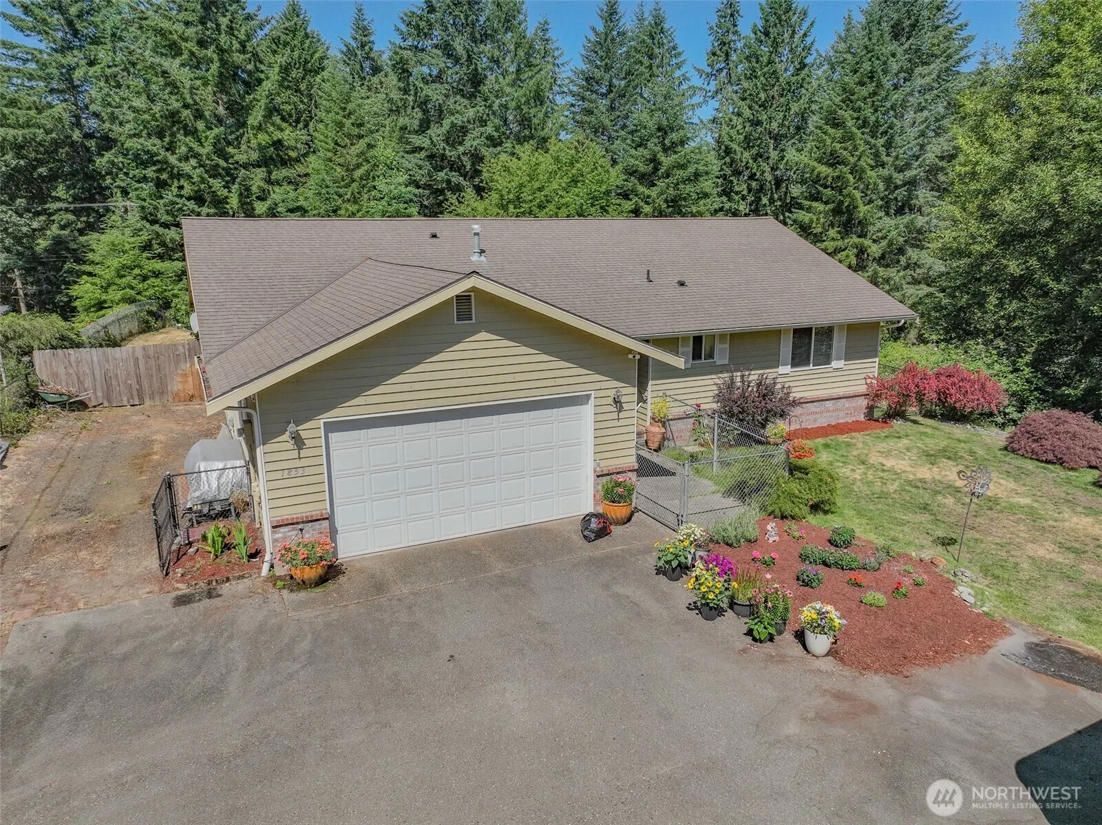 Property photo for 1853 Se Cashmere St, Port Orchard