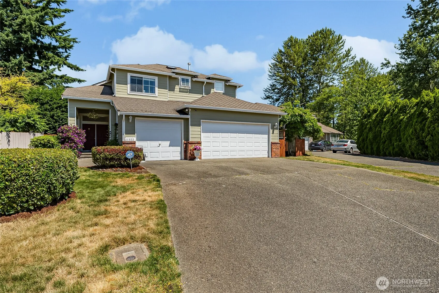 Property photo for 11322 Se 216th Court, Kent