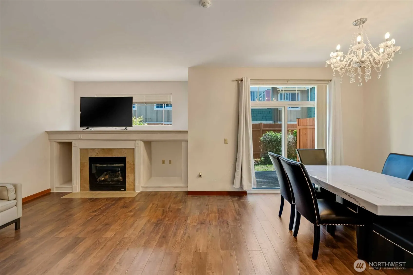 Property photo for 18526 36th Avenue W #unit C, Lynnwood photo 4