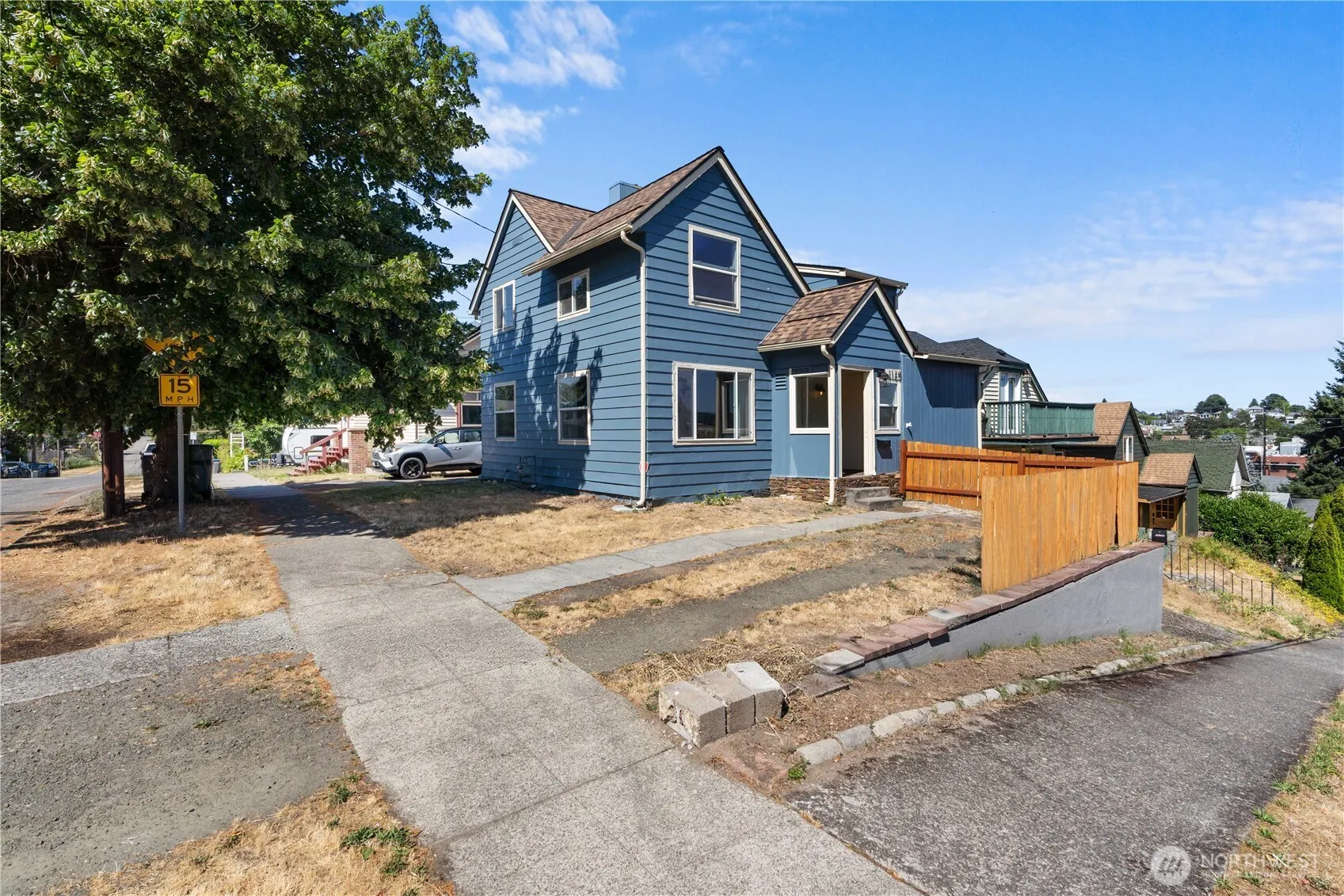 Property photo for 1120 8th Street, Bremerton photo 2