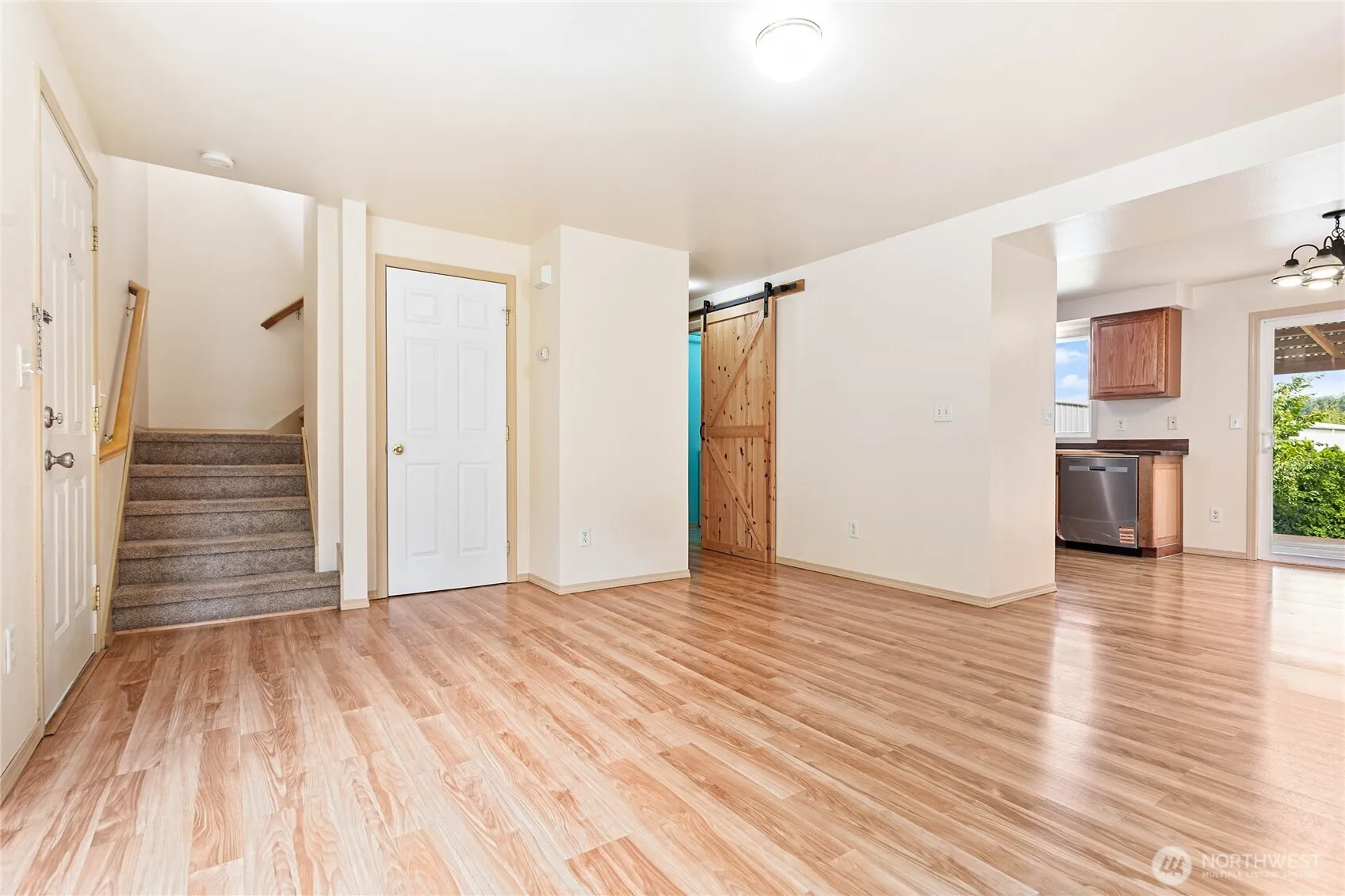 Property photo for 1500 Fruitland Drive, Bellingham photo 5