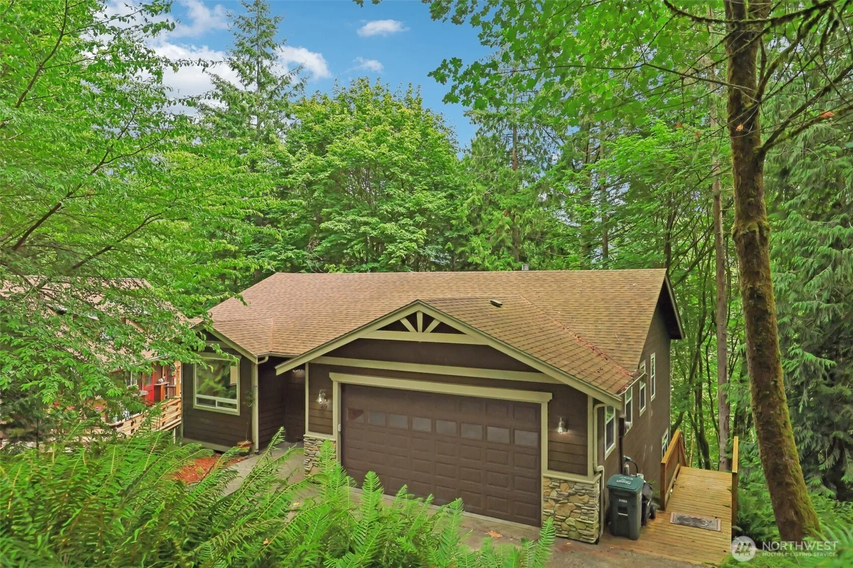 Property photo for 49 Cascade Lane, Bellingham photo 2
