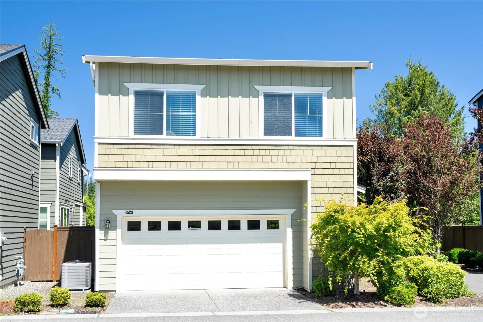 Property photo for 4529 185th Place Se, Bothell photo 2