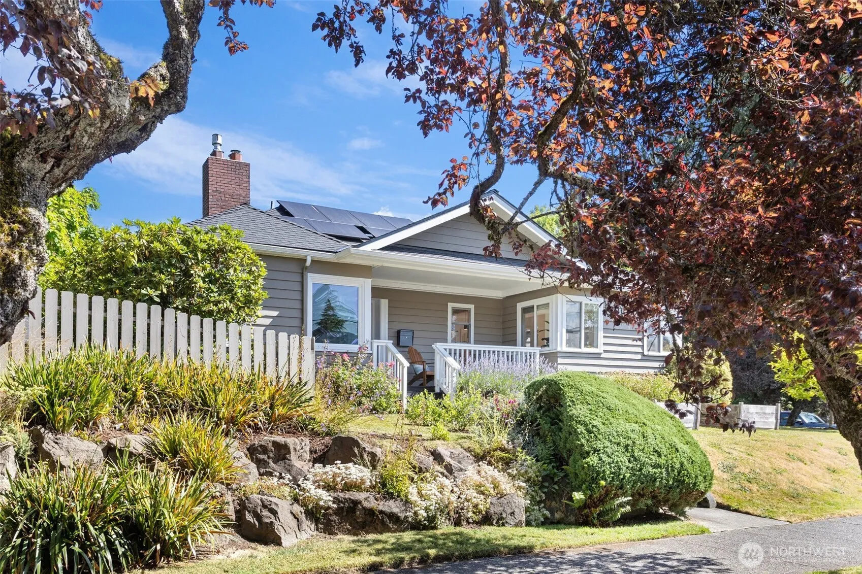 Property photo for 4416 S Hudson Street, Seattle