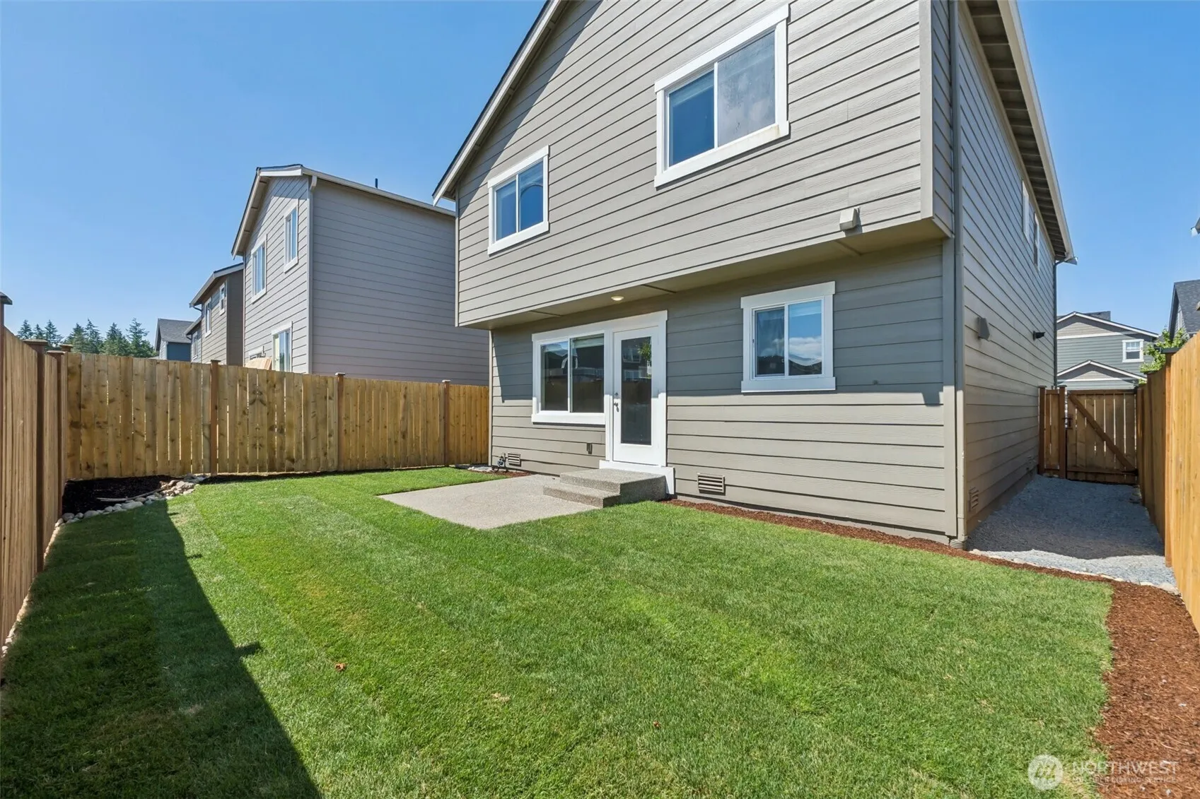 Property photo for 18773 108th Avenue E, Puyallup photo 2