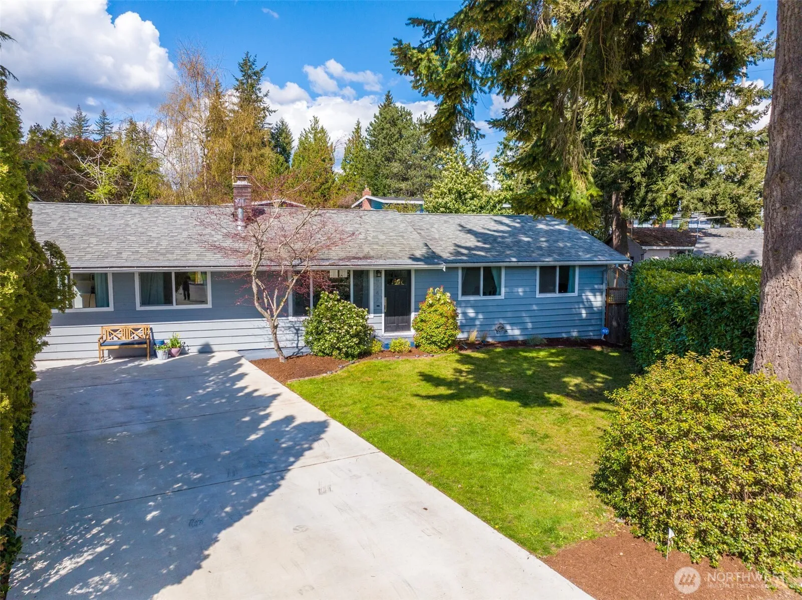 Property photo for 8242 Ne 143rd Place, Kirkland