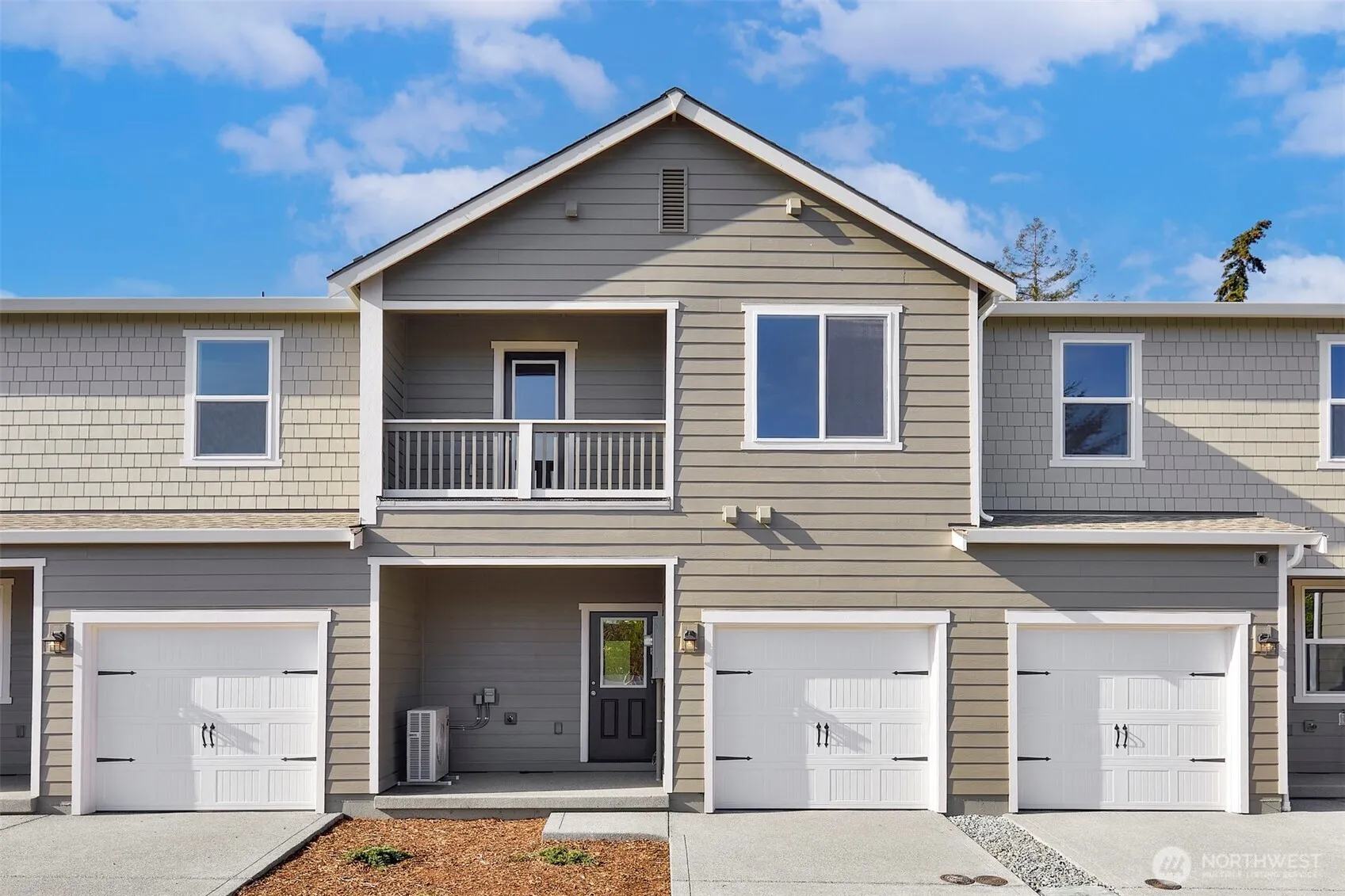 Property photo for 1218 E 53rd Street, Tacoma photo 2