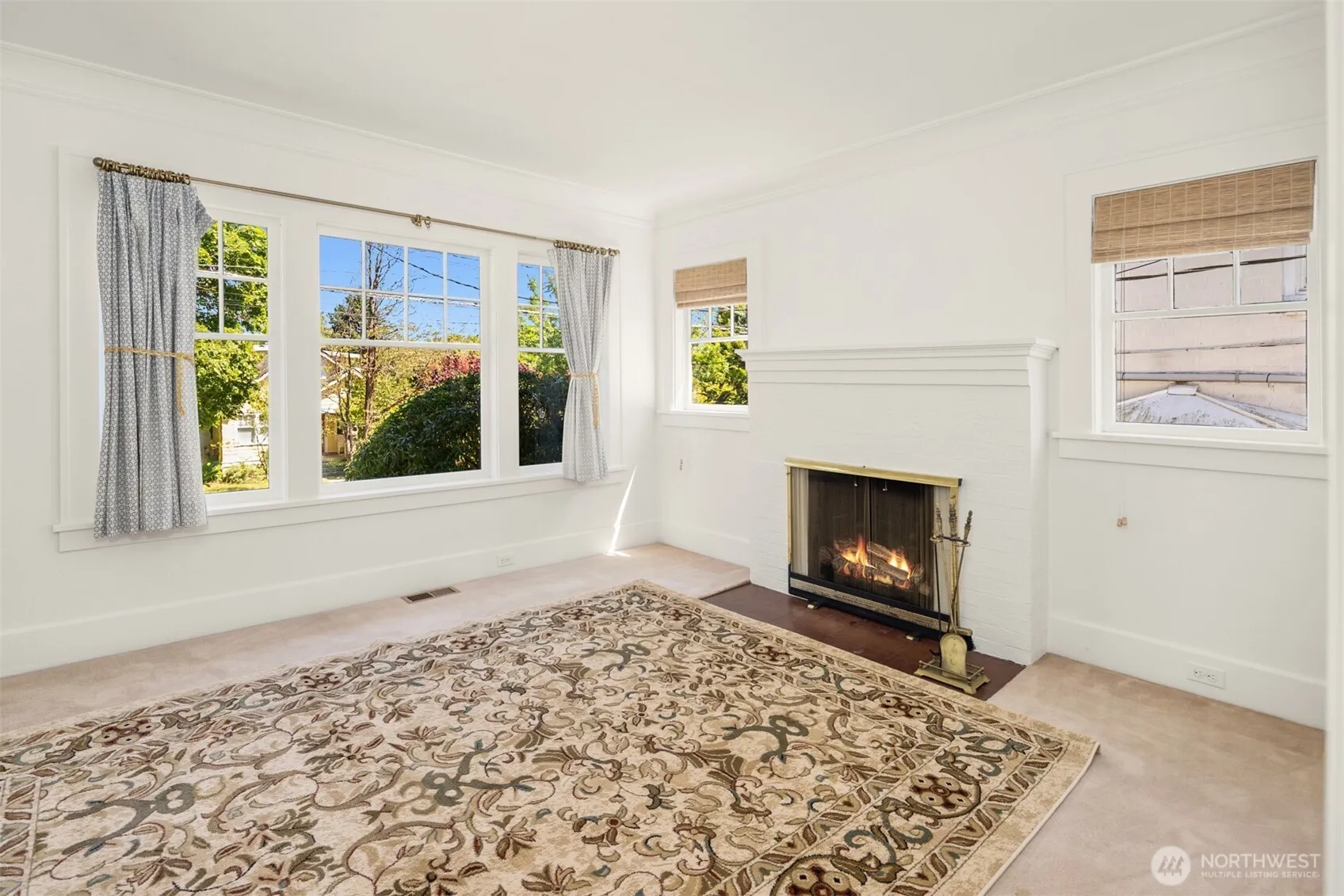 Property photo for 5023 Ne 36th Avenue, Seattle photo 5