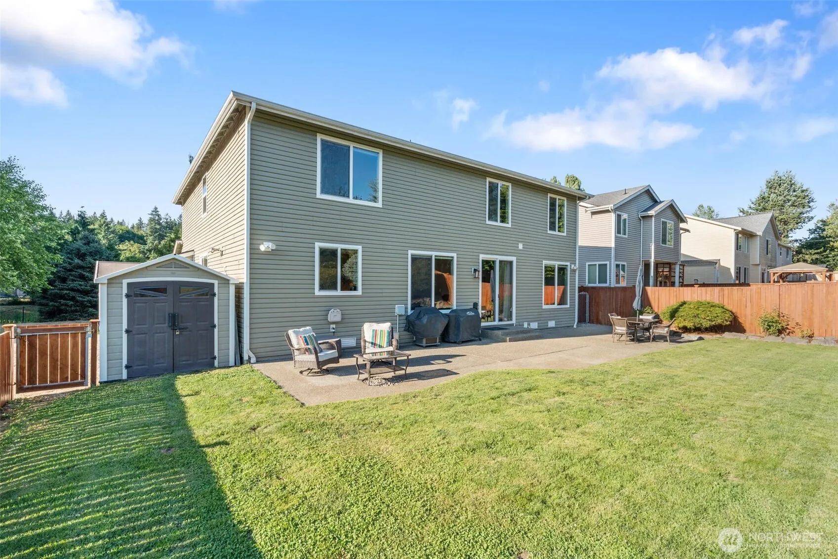 Property photo for 4401 Blackstone Drive Sw, Olympia photo 3