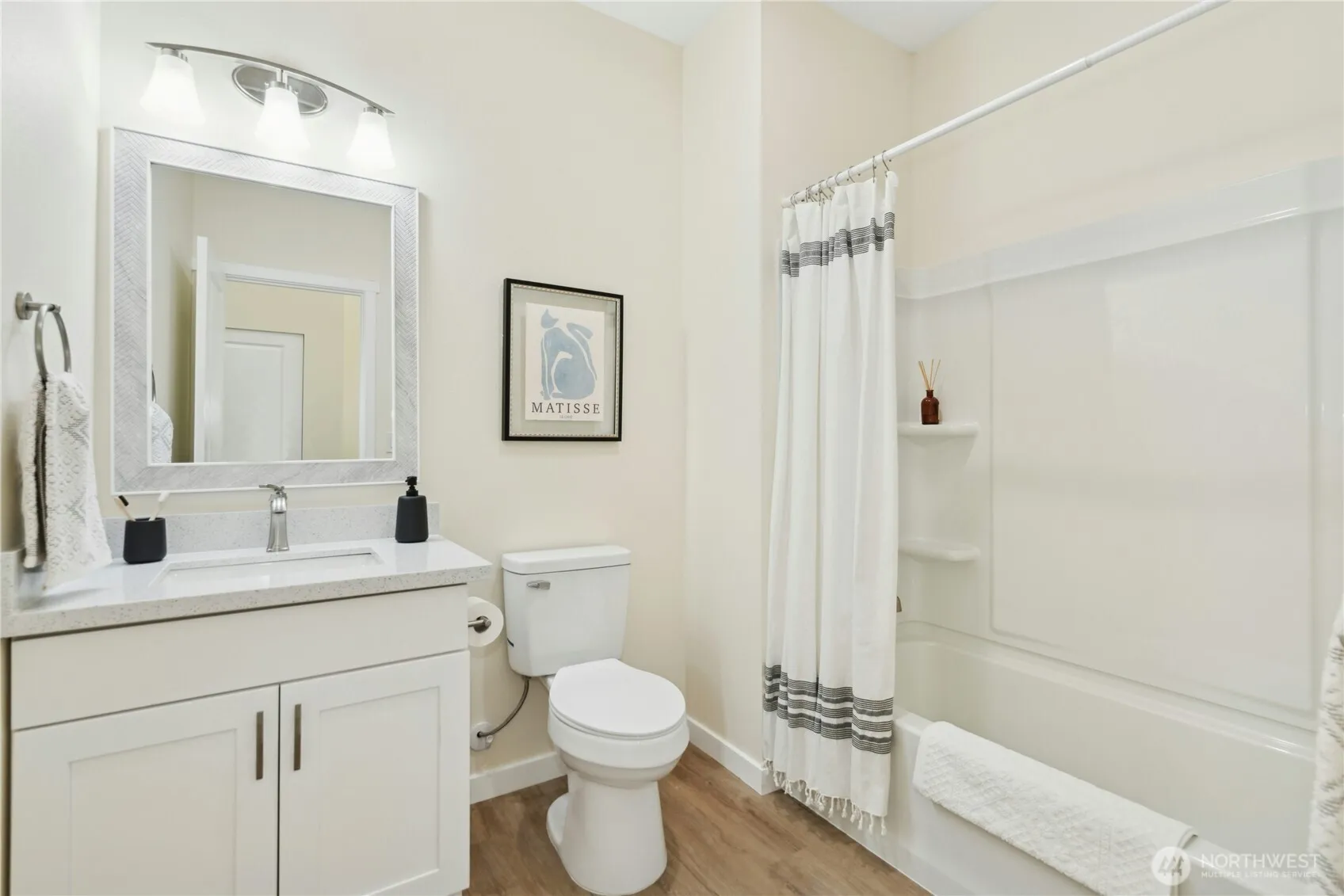 Property photo for 121 120th Street Se #b, Everett photo 4