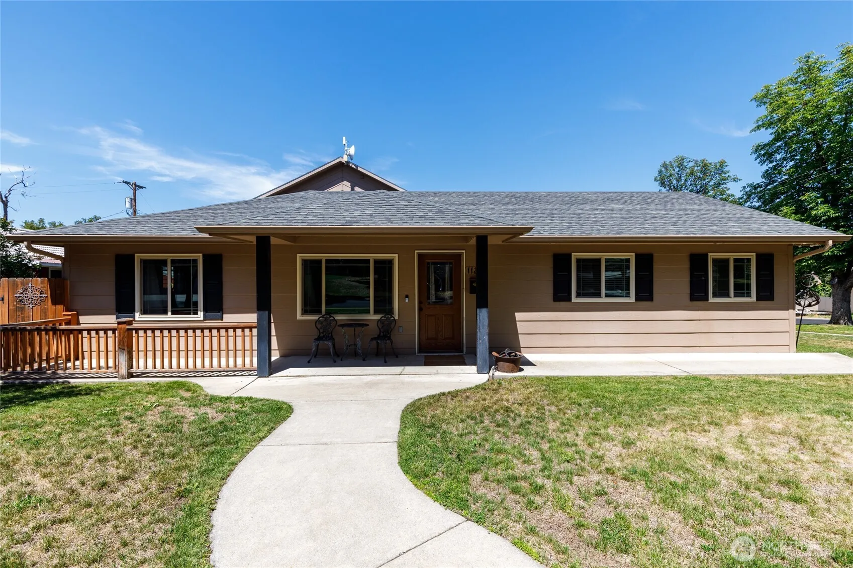 Property photo for 1130 Central Drive, Coulee Dam
