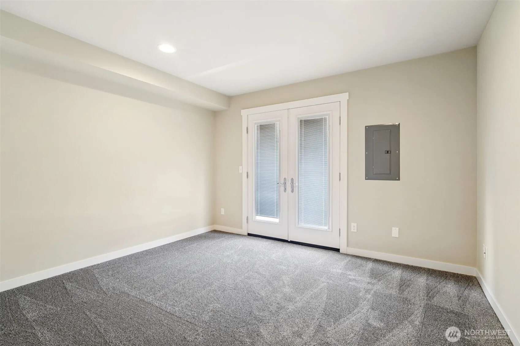 Property photo for 1541 B Nw 90th Street, Seattle photo 5