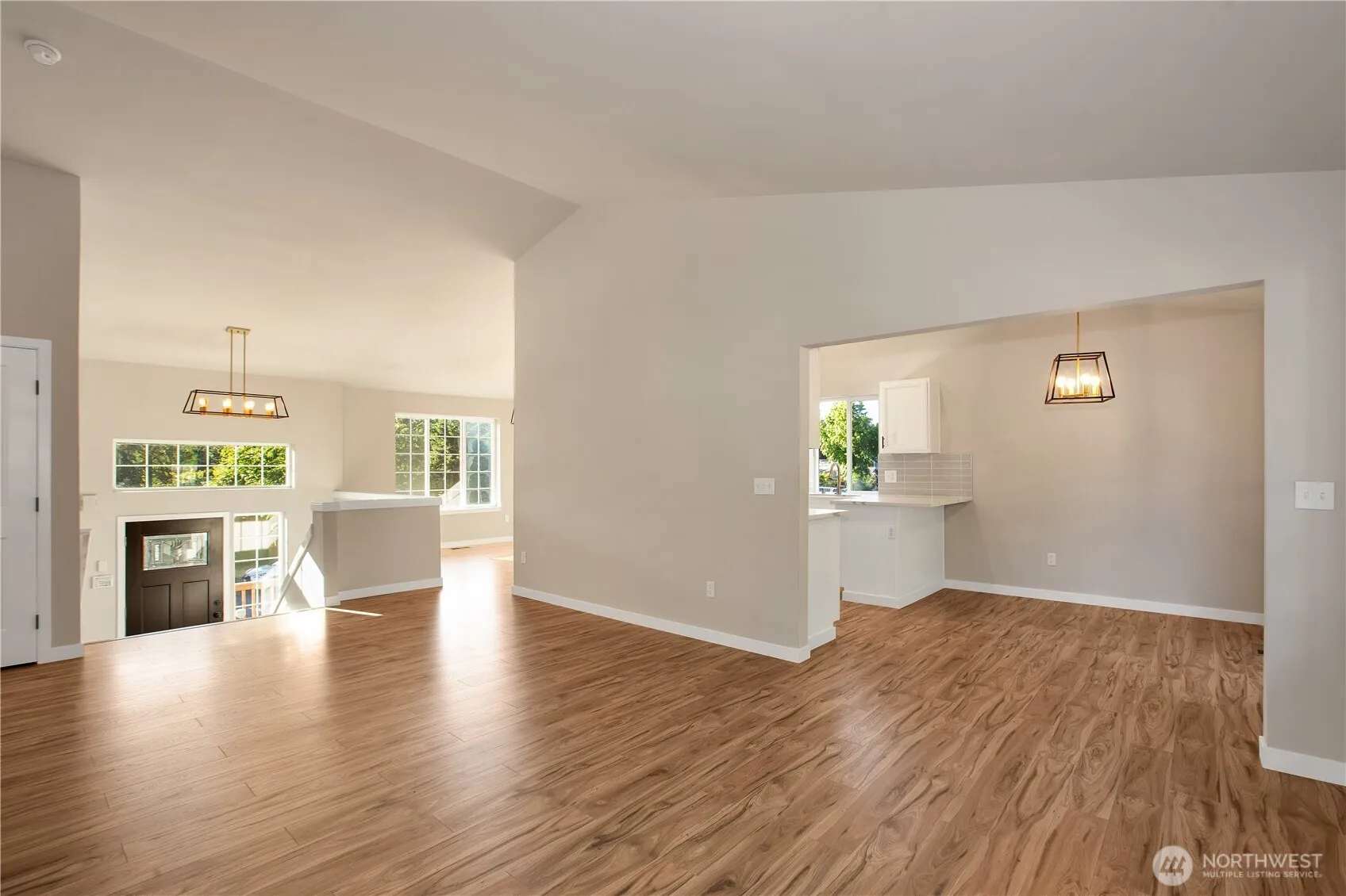 Property photo for 5814 Braywood Lane Se, Olympia photo 4
