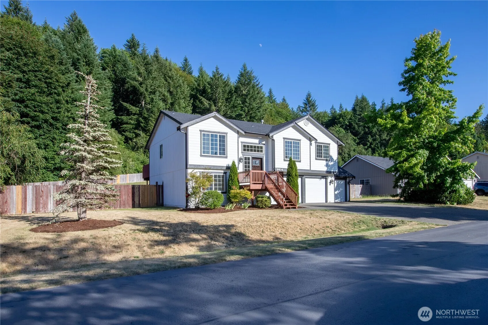 Property photo for 5814 Braywood Lane Se, Olympia