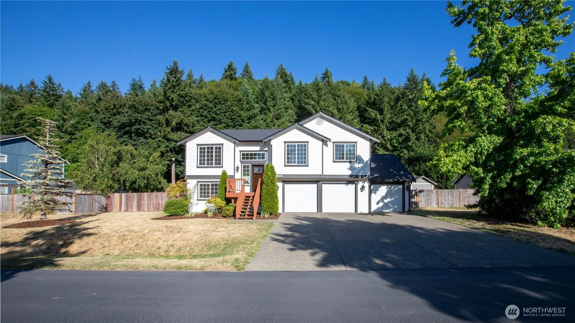 Property photo for 5814 Braywood Lane Se, Olympia photo 2