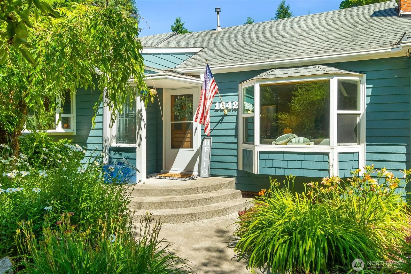 Property photo for 1642 33rd Avenue Ne, Olympia