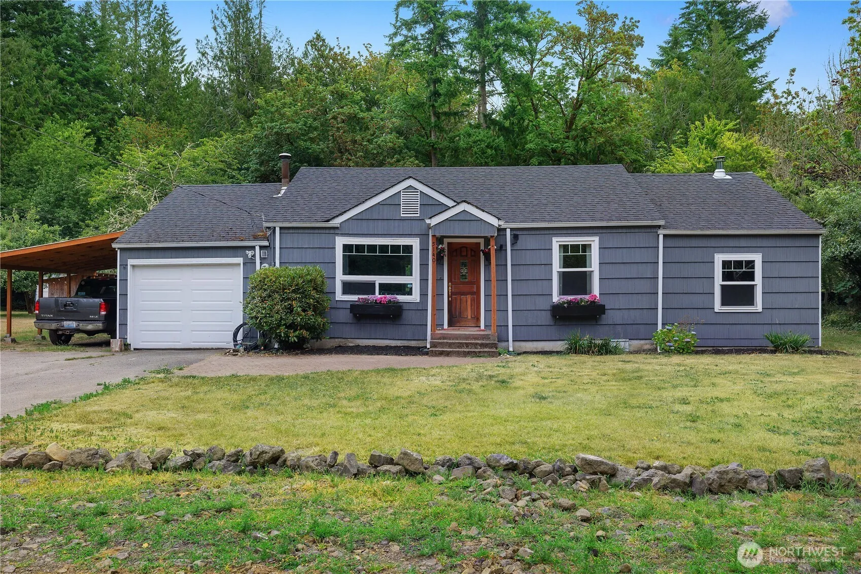 Property photo for 5140 Johnson Point Road Ne, Olympia photo 2