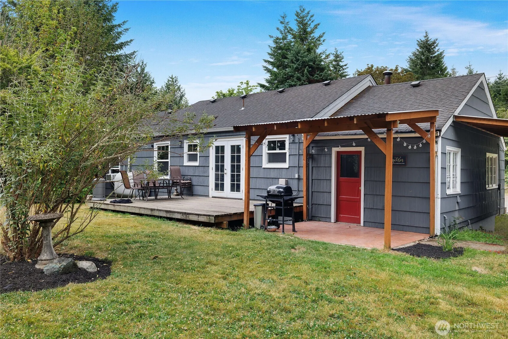 Property photo for 5140 Johnson Point Road Ne, Olympia