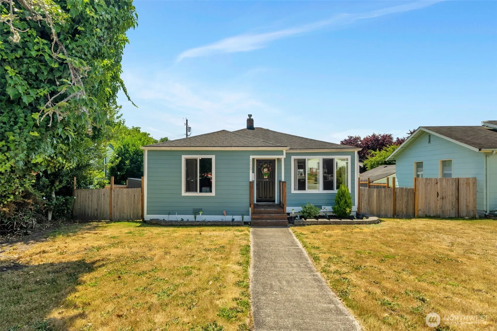 Property photo for 2129 Parker Place, Bremerton photo 3
