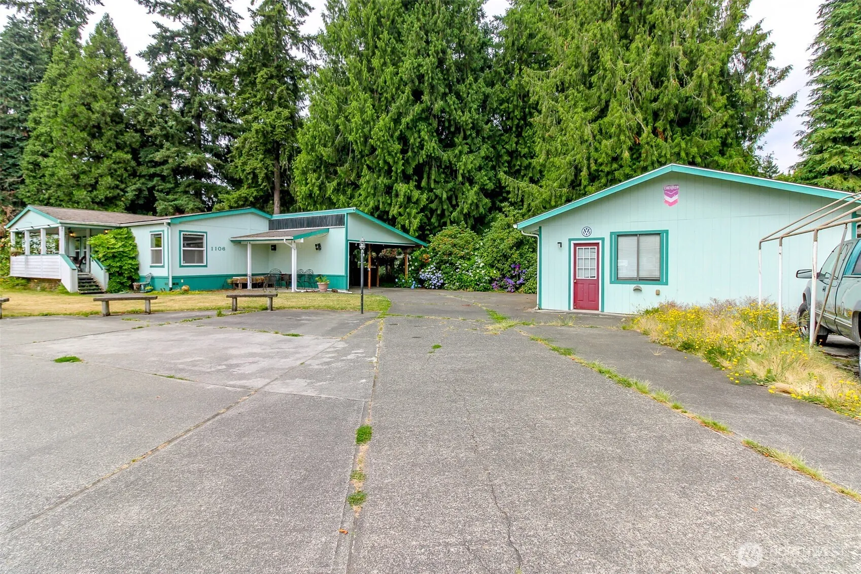 Property photo for 1106 29th Street Se, Auburn
