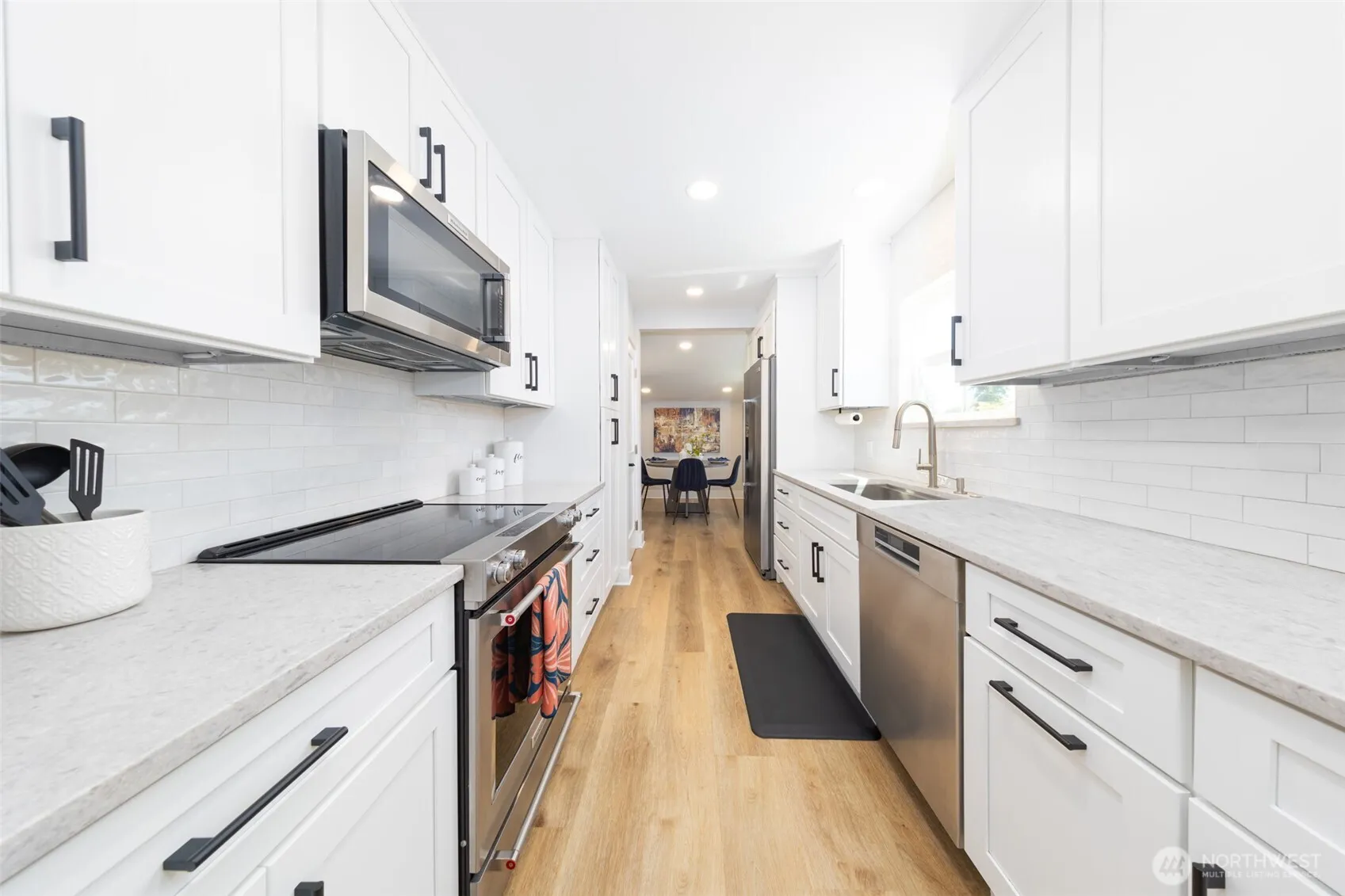 Property photo for 5012 Sw Waite Street, Seattle photo 5