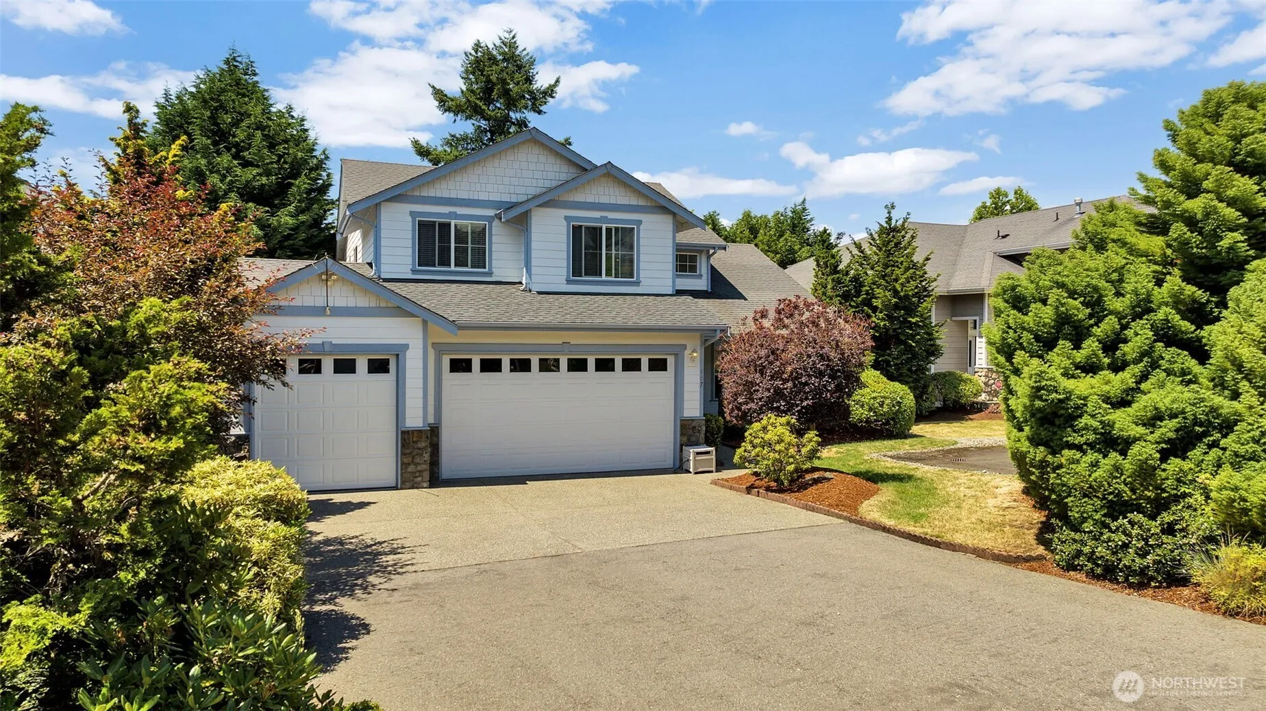 Property photo for 407 Orcas Place Ne, Renton