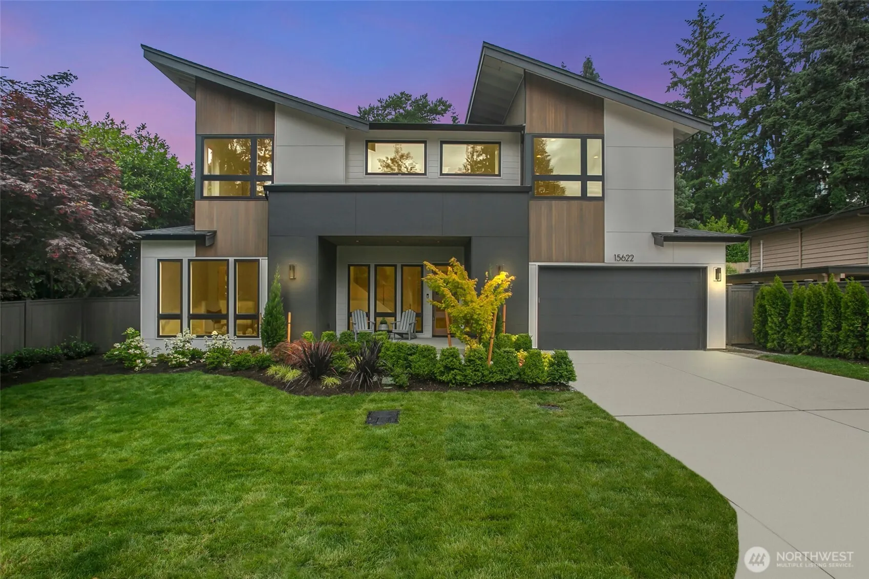 Property photo for 15622 Se 9th Street, Bellevue