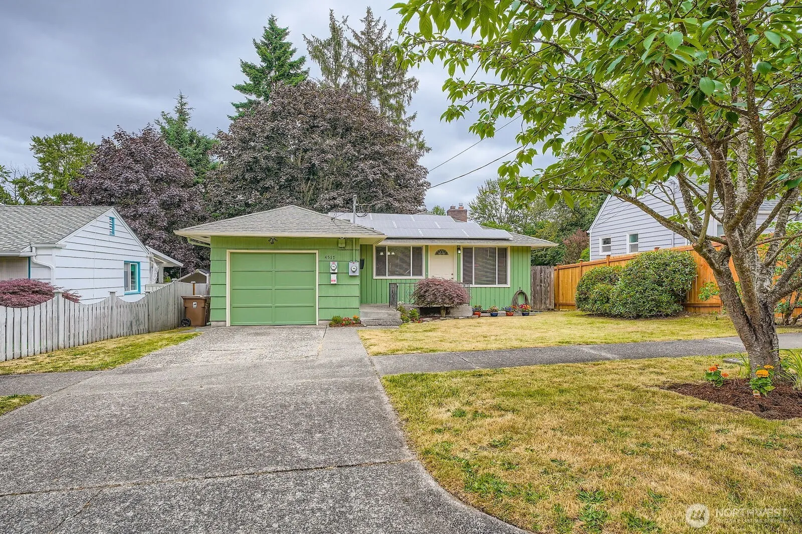 Property photo for 4517 E C Street, Tacoma photo 3