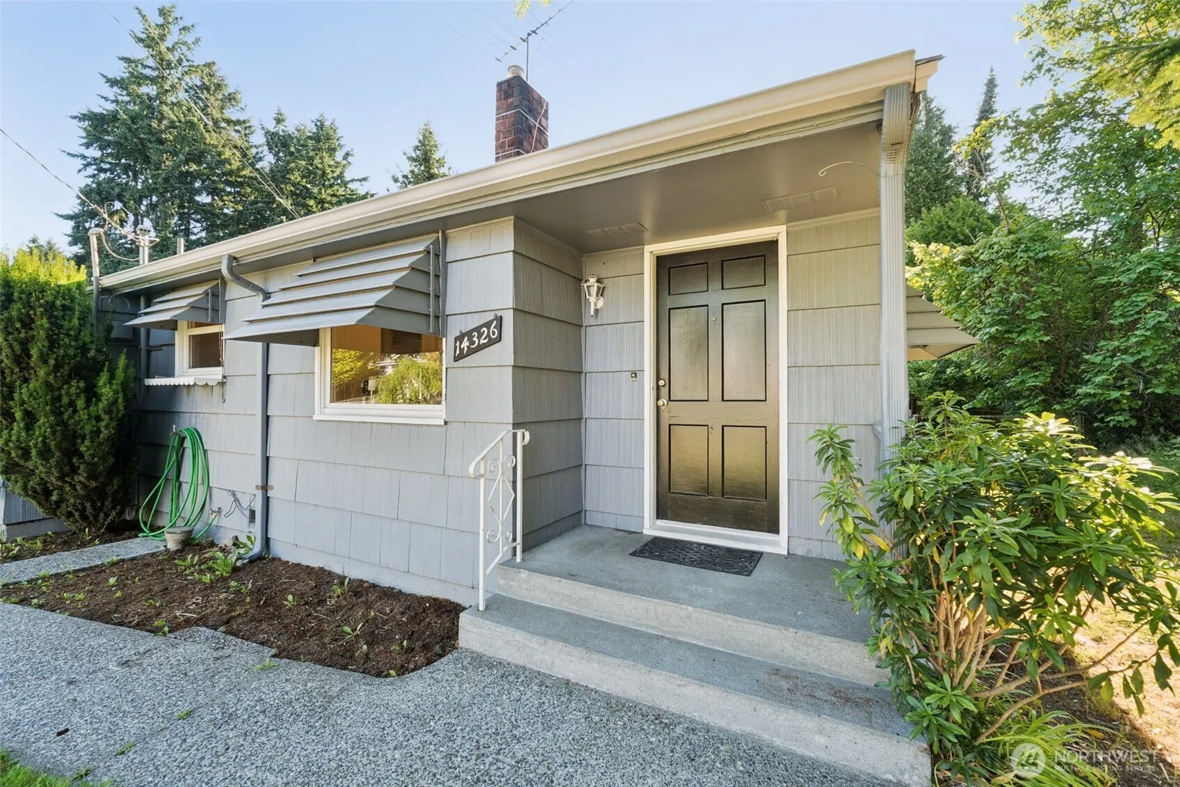 Property photo for 14326 Meridian Avenue N, Seattle