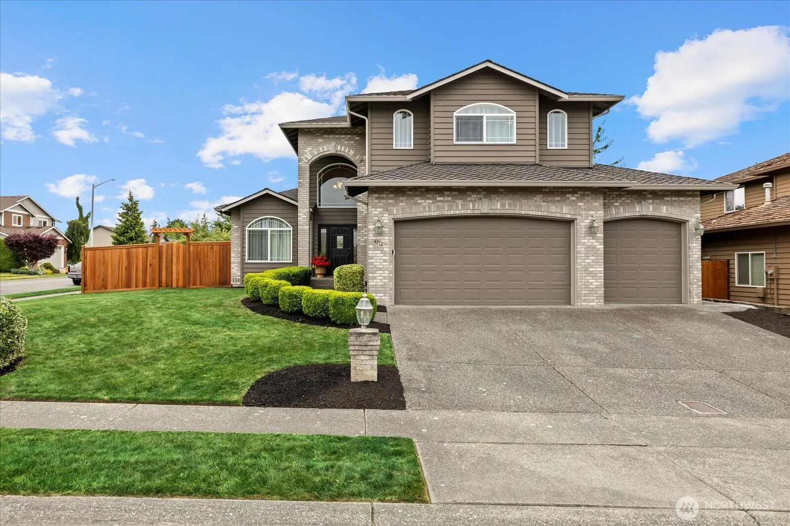 Property photo for 4212 145th Place Se, Snohomish photo 2