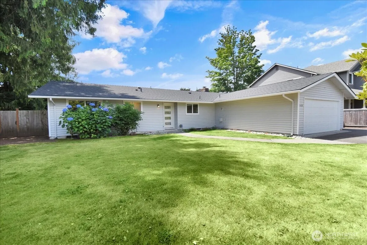 Property photo for 15628 2nd Place W, Lynnwood