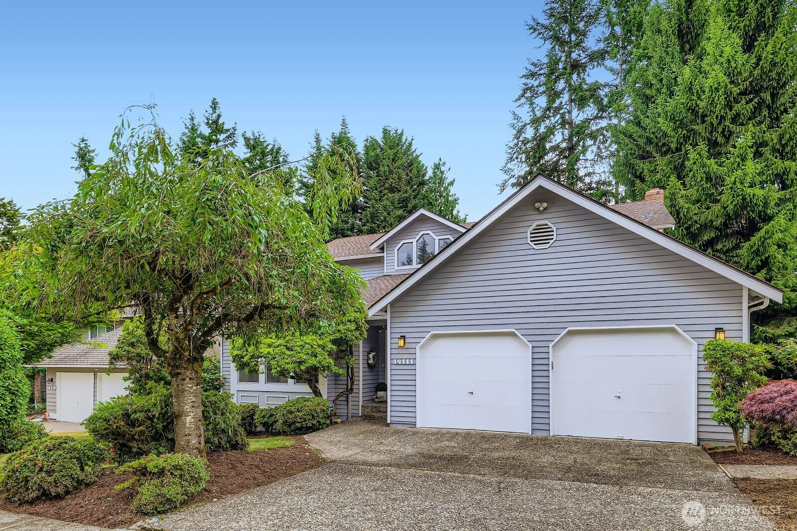 Property photo for 14111 Ne 63rd Court, Redmond photo 2